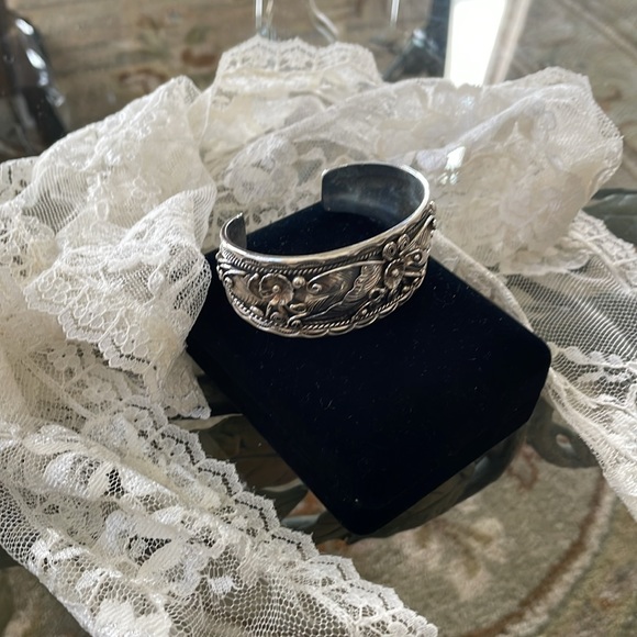 Sterling Native American Cuff Bracelet - Picture 1 of 12